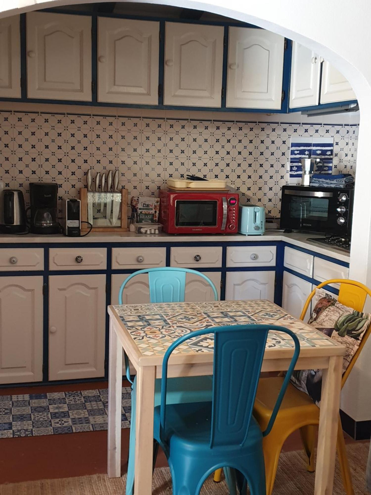 Вилла Sondela Self Catering Сан-Мартинью-ду-Порту Экстерьер фото